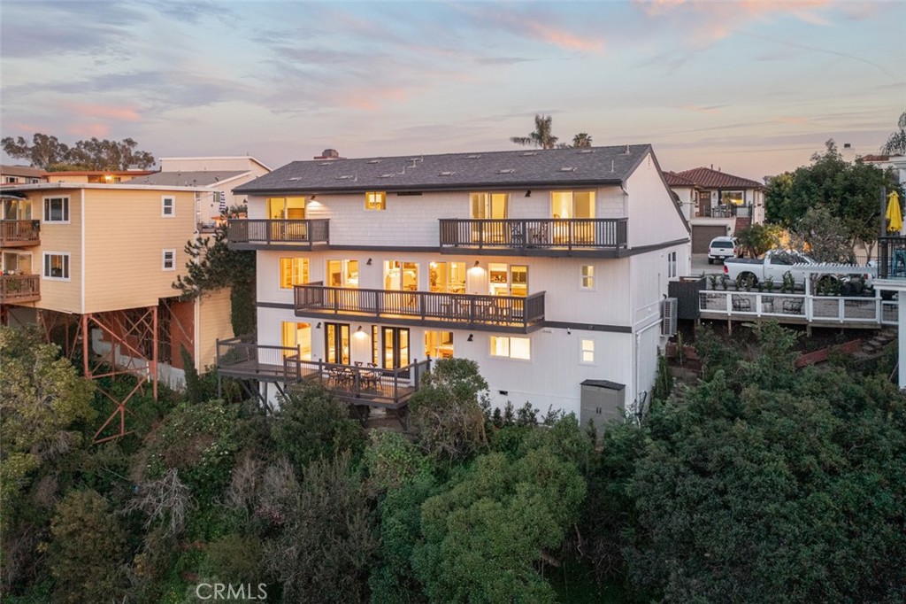 236 Avenida Montalvo