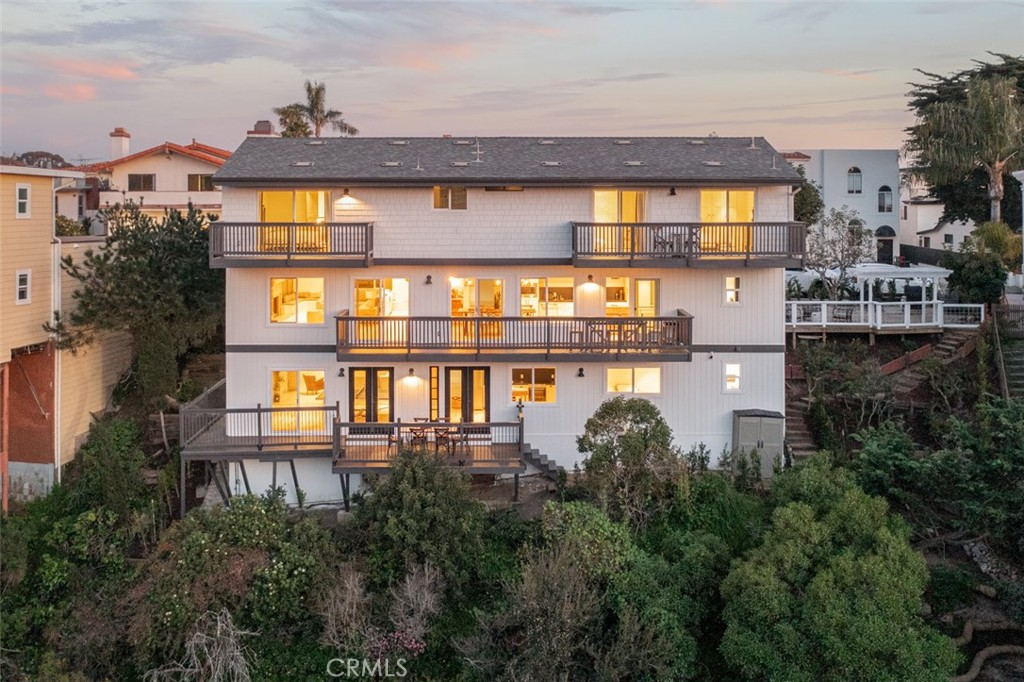 236 Avenida Montalvo