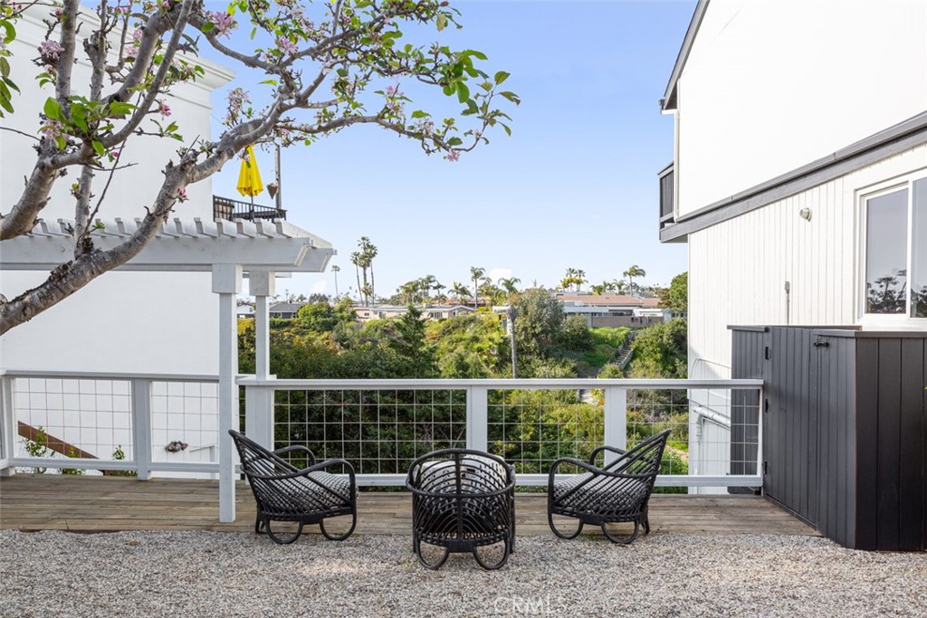 236 Avenida Montalvo