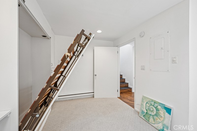 6 Voyage Street 204