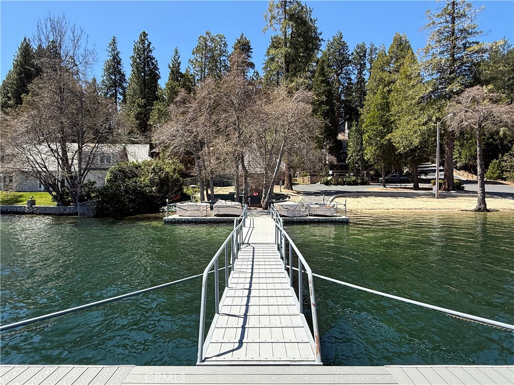 693 Old Meadow Place