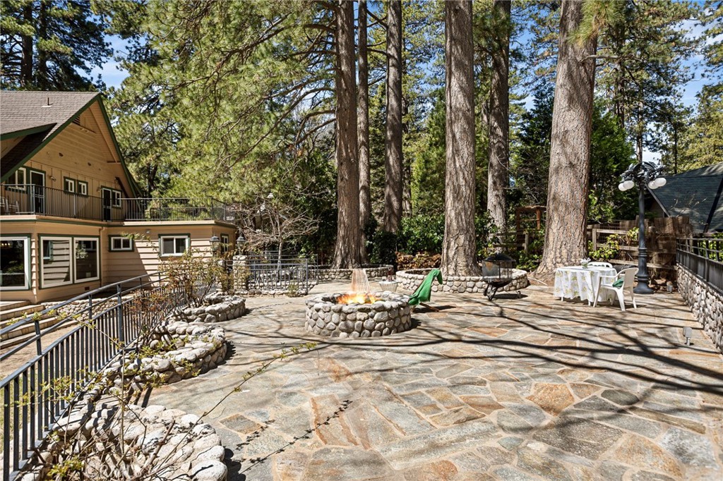 693 Old Meadow Place