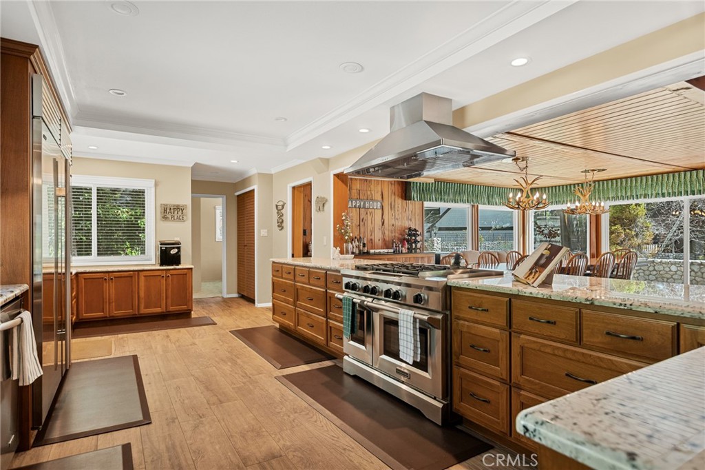 693 Old Meadow Place