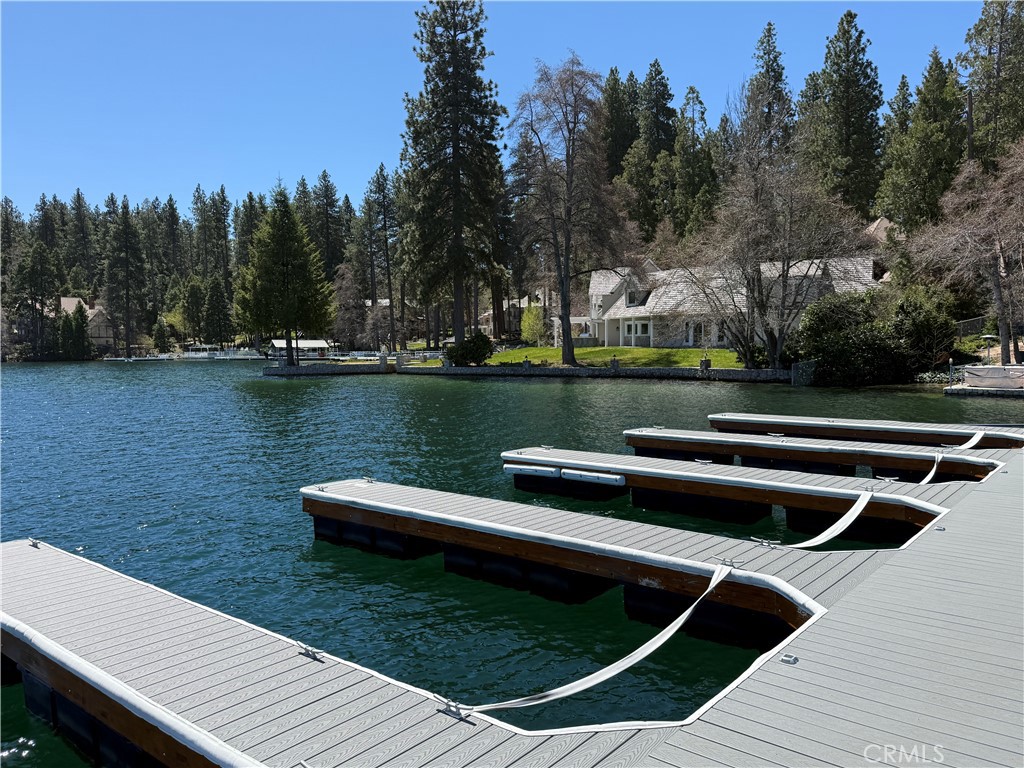 693 Old Meadow Place