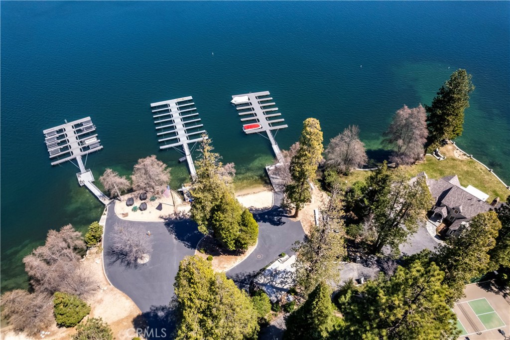 693 Old Meadow Place