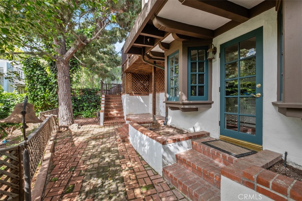 421 High Drive