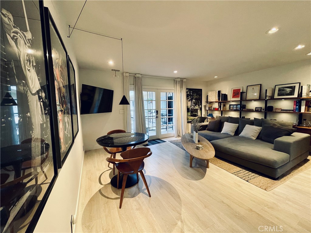 180 Mcknight Drive 7