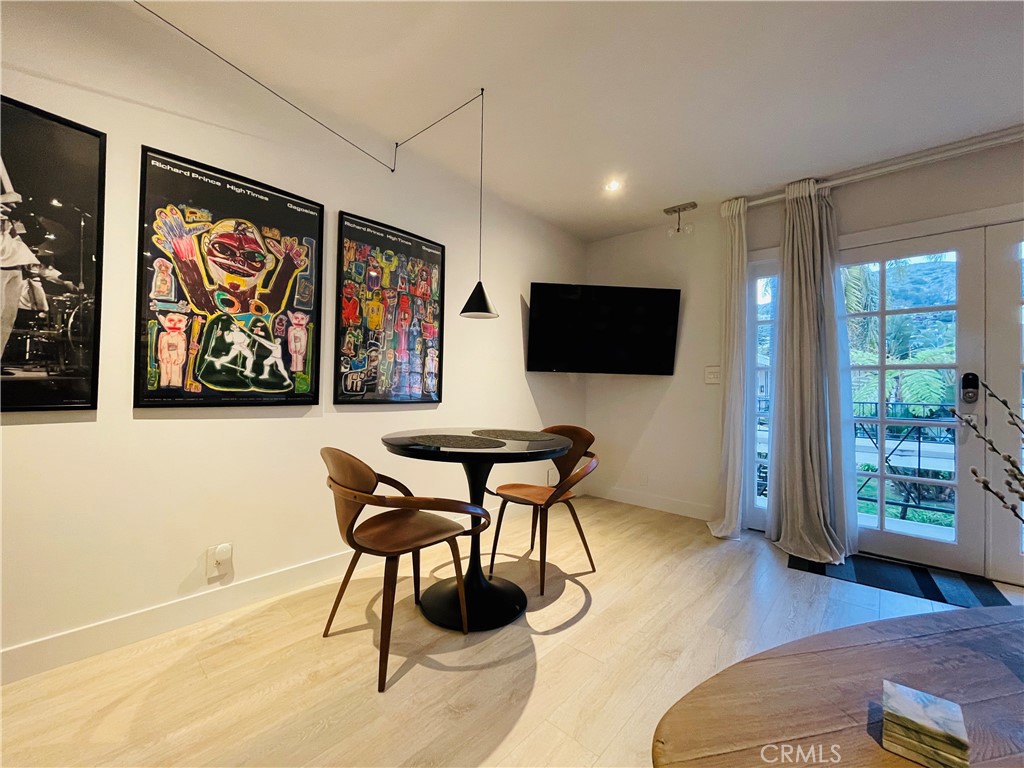 180 Mcknight Drive 7