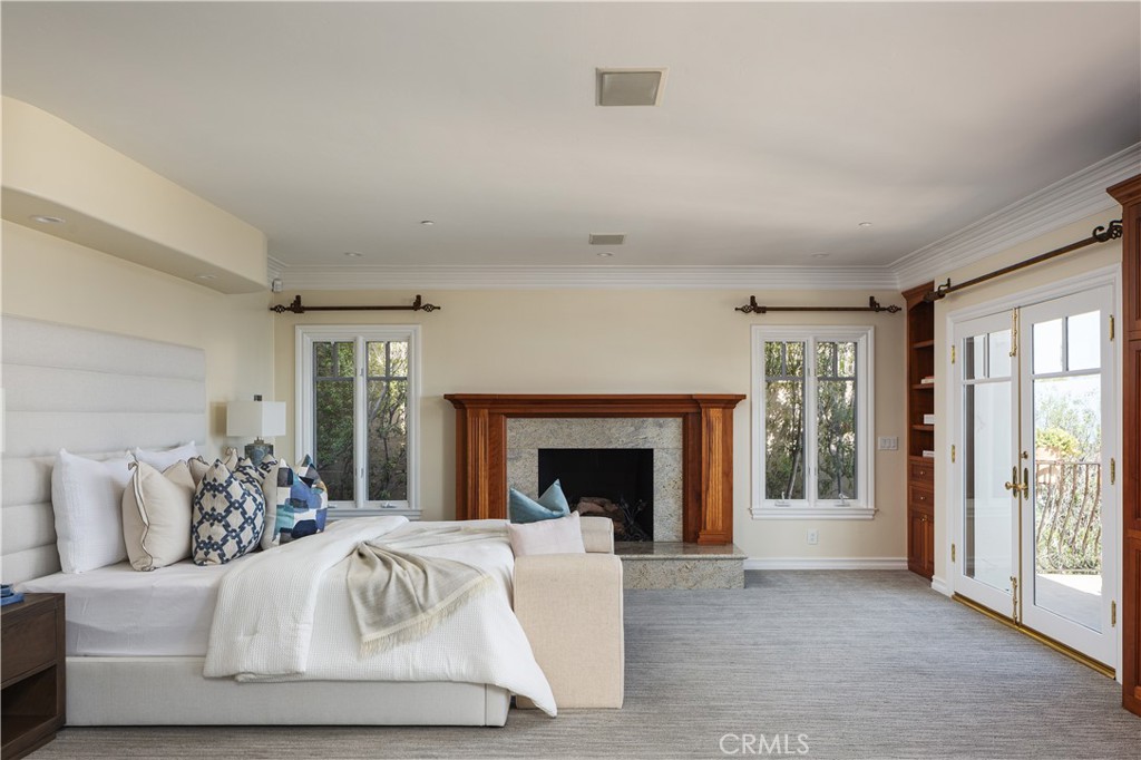 24352 Santa Clara Ave