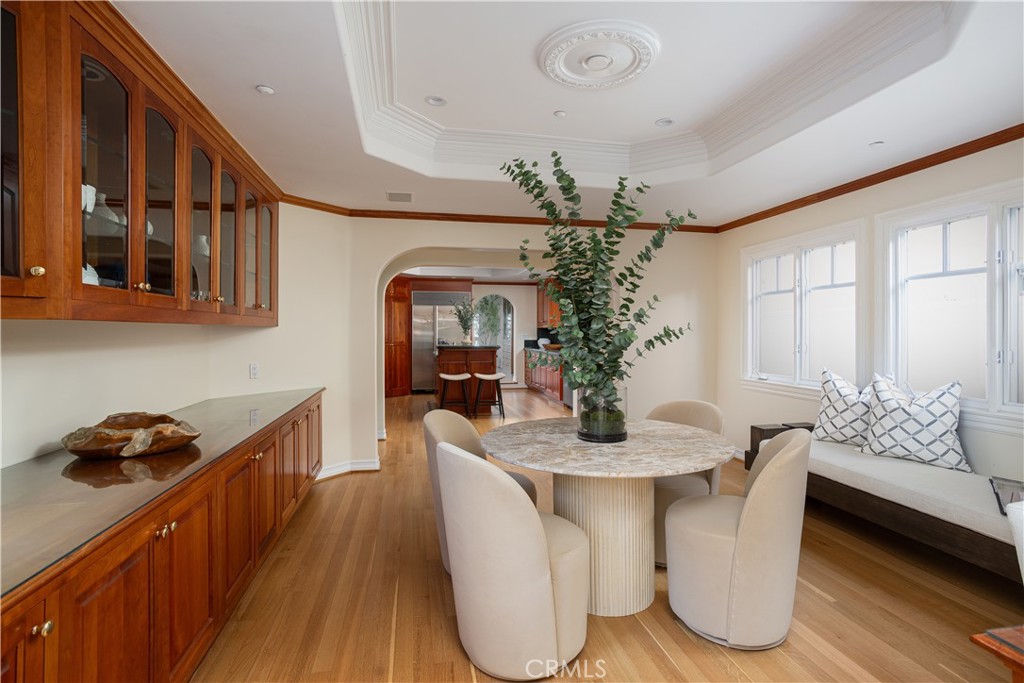 24352 Santa Clara Ave