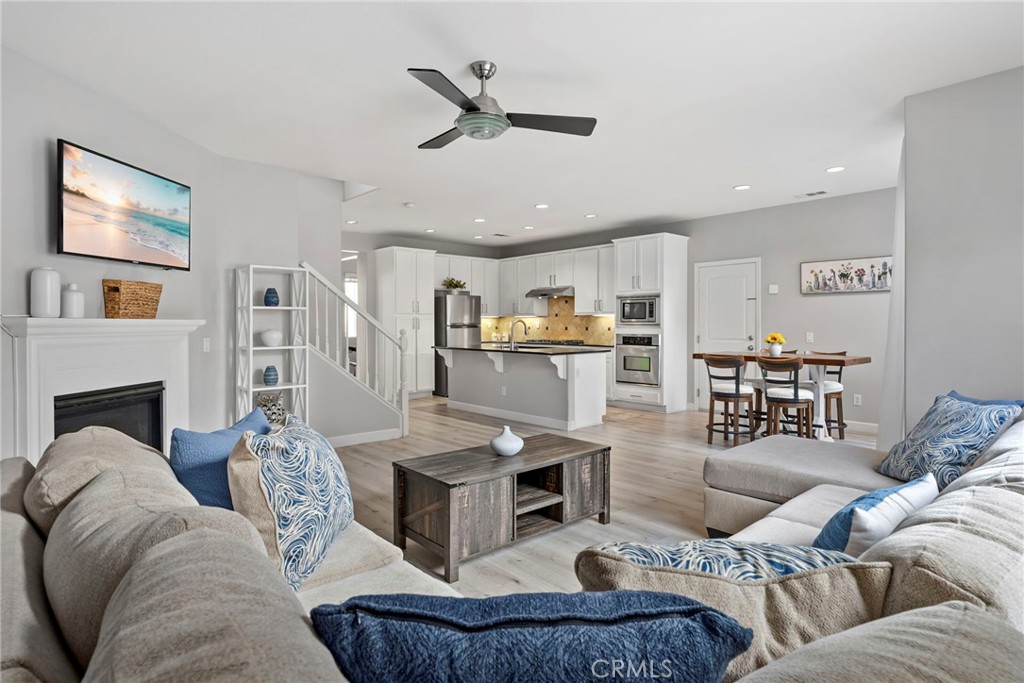 341 W Pebble Creek Lane