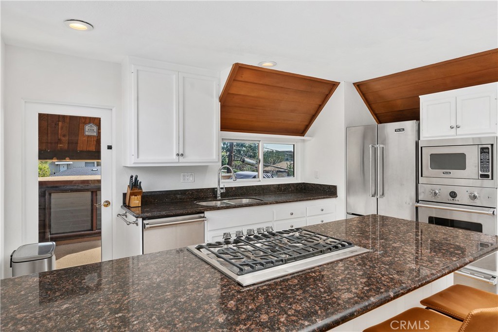 390 Saint Anns Drive