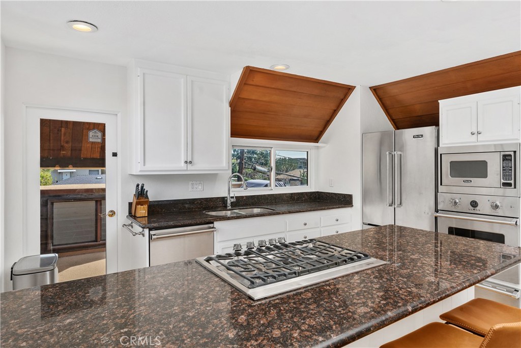 390 Saint Anns Drive