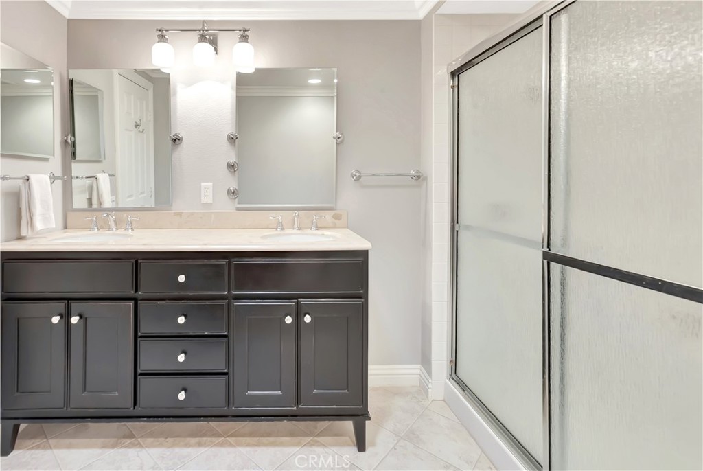 741 Avenida Majorca B