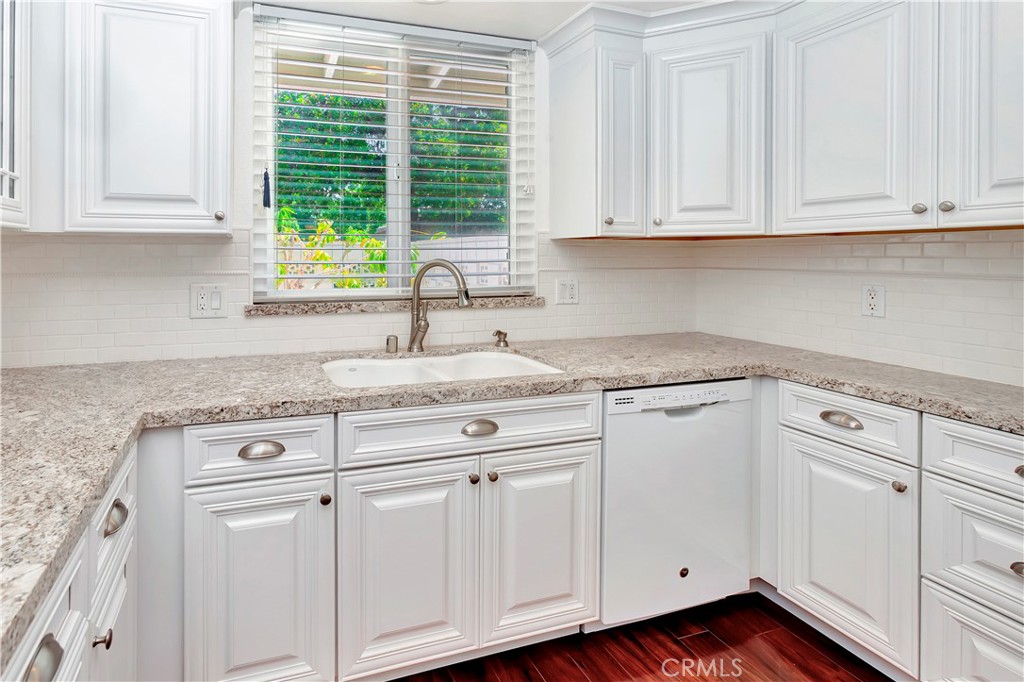 741 Avenida Majorca B