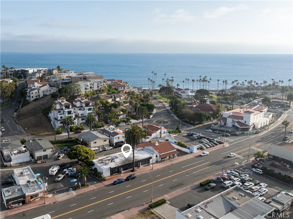 1640 N El Camino Real