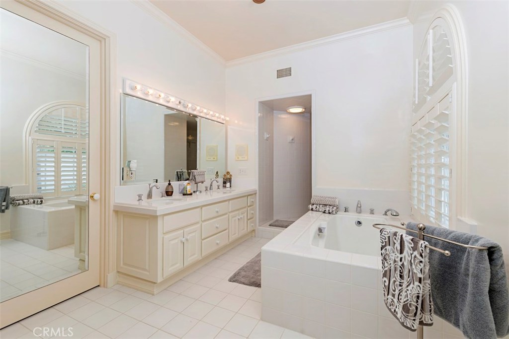 97 Ritz Cove Drive