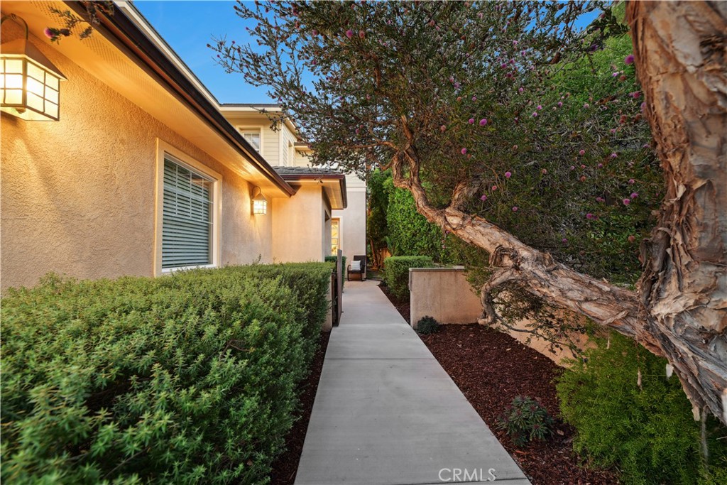 5032 Amalfi Way
