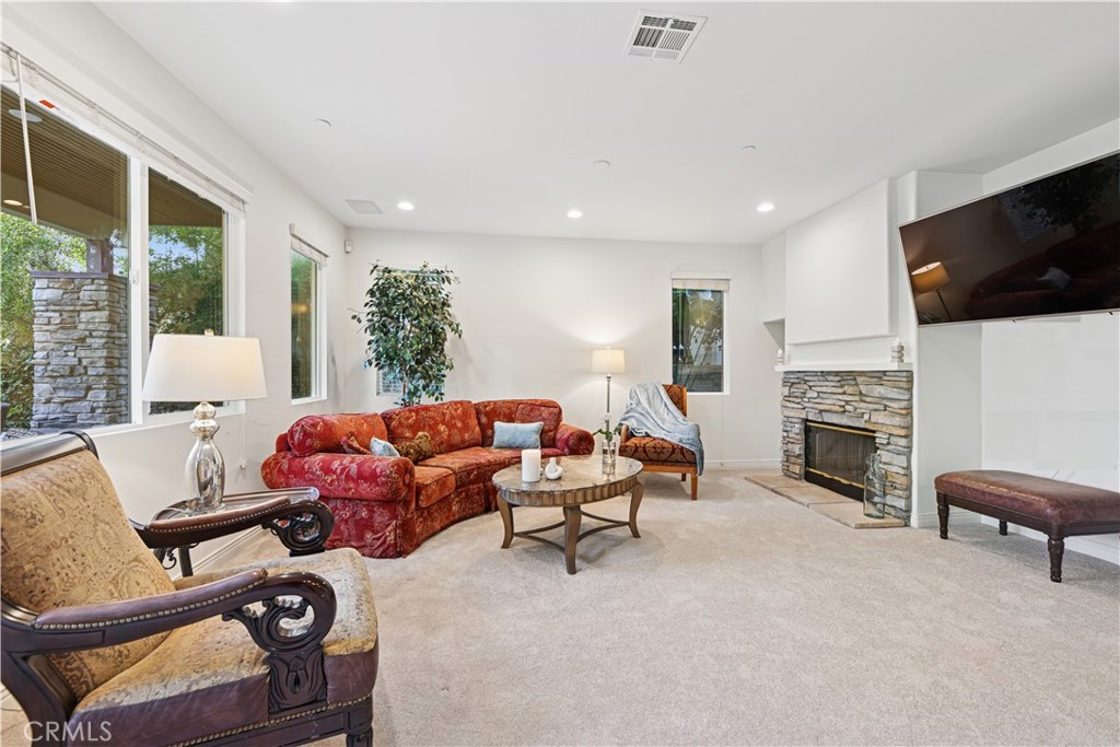 5032 Amalfi Way