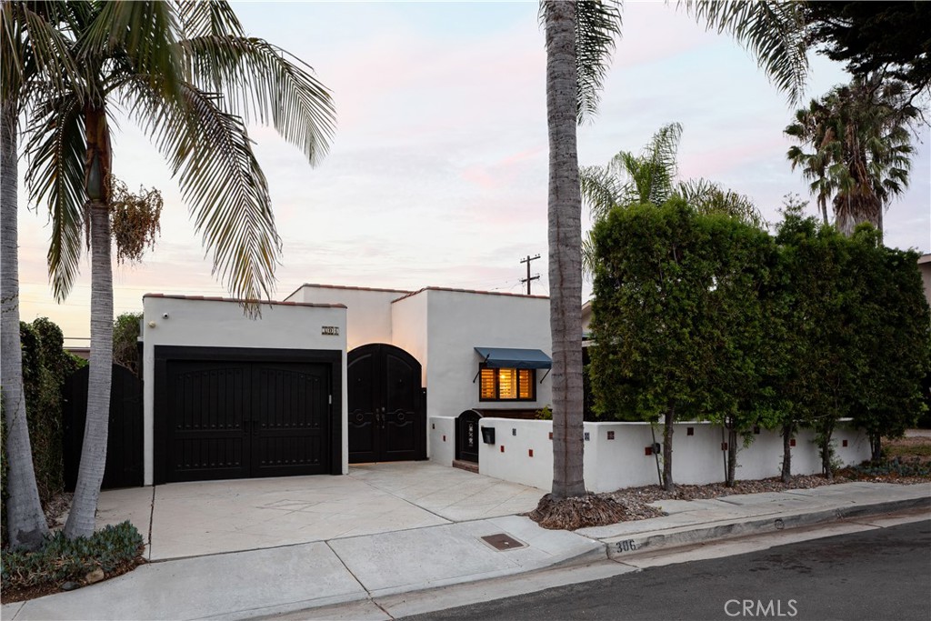 306 Avenida Monterey