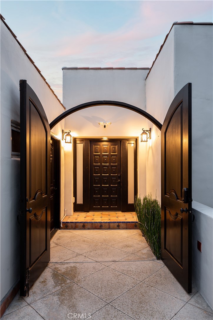 306 Avenida Monterey