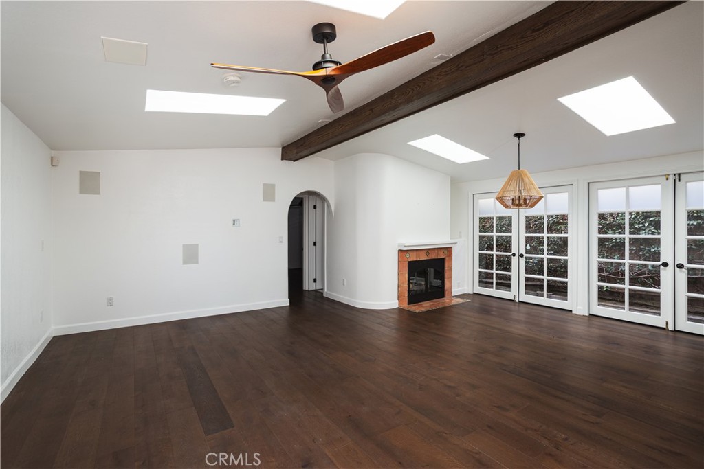 306 Avenida Monterey