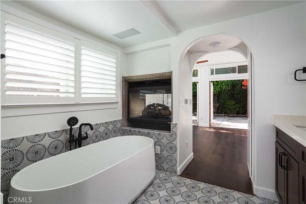 306 Avenida Monterey