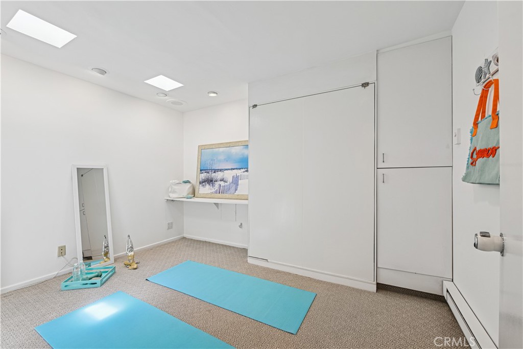 6 Voyage Street 204