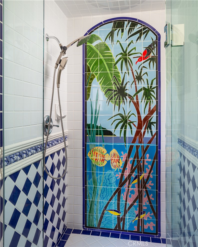 24352 Santa Clara Avenue