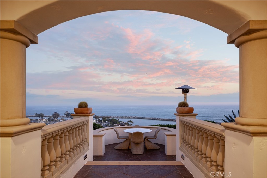 24352 Santa Clara Avenue