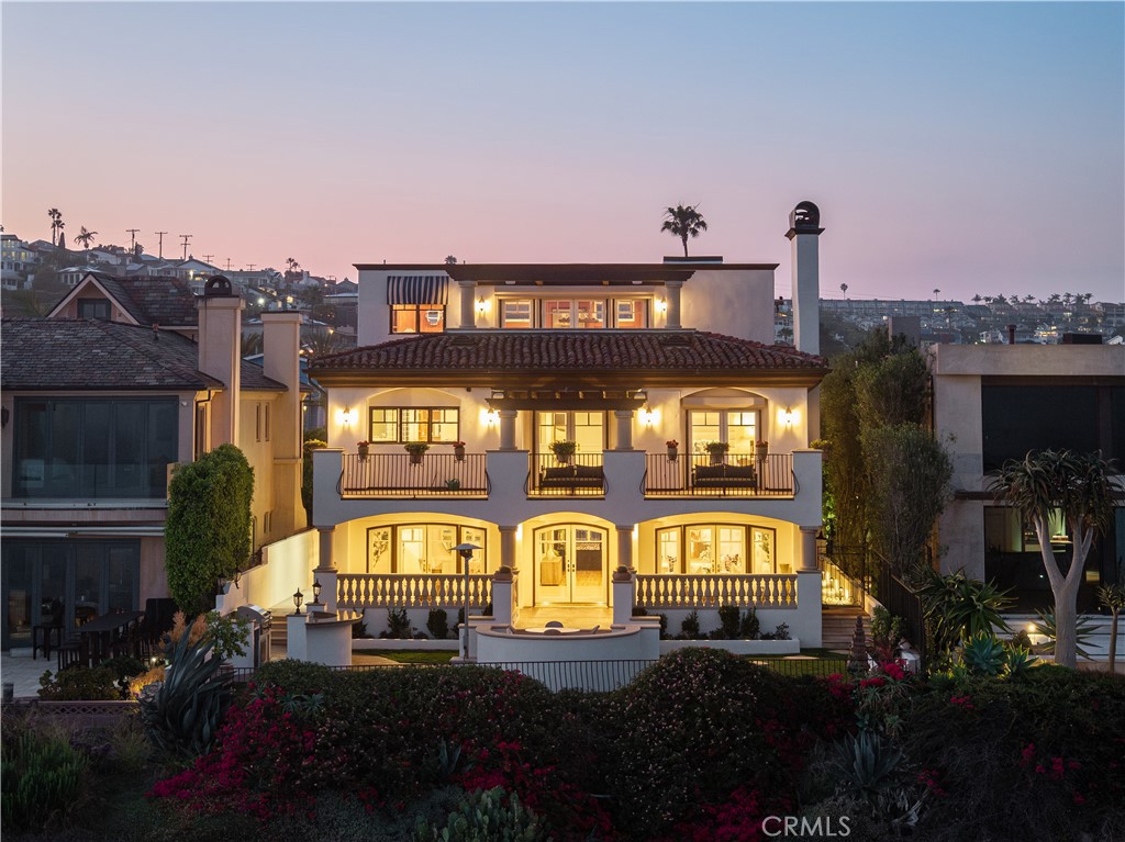 24352 Santa Clara Avenue