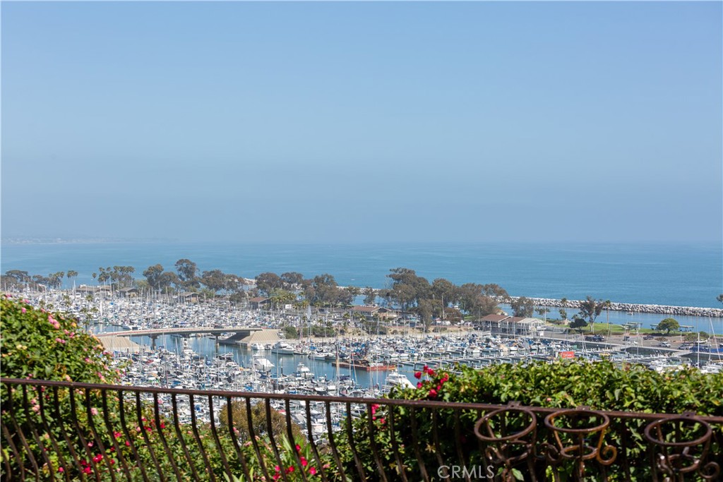 24352 Santa Clara Avenue