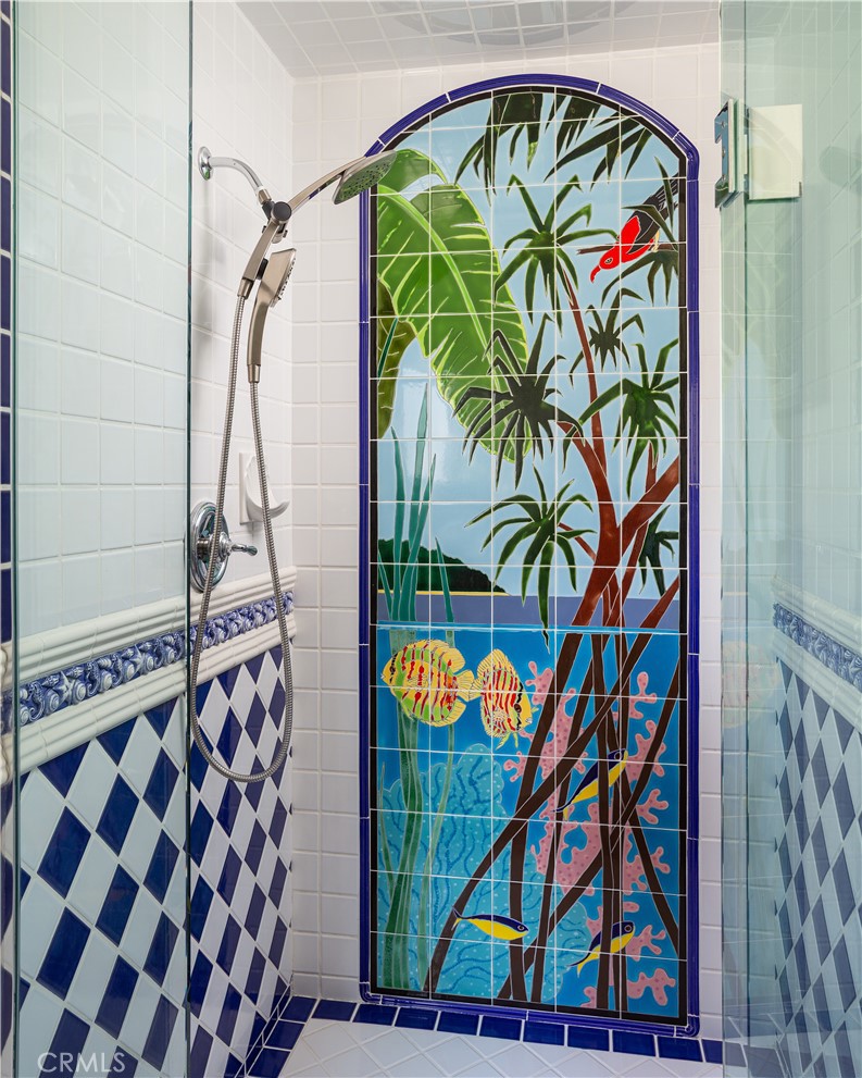 24352 Santa Clara Avenue