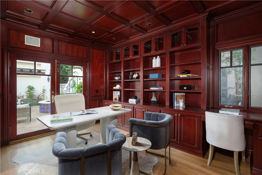 24352 Santa Clara Avenue