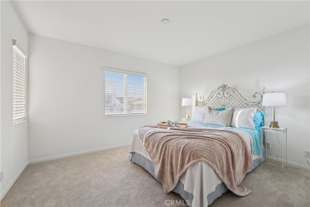 5032 Amalfi Way