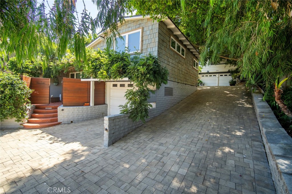 33915 Robles B Drive A