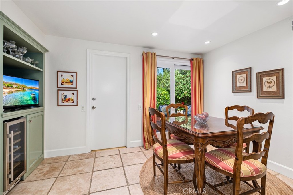 18 Shoal Drive