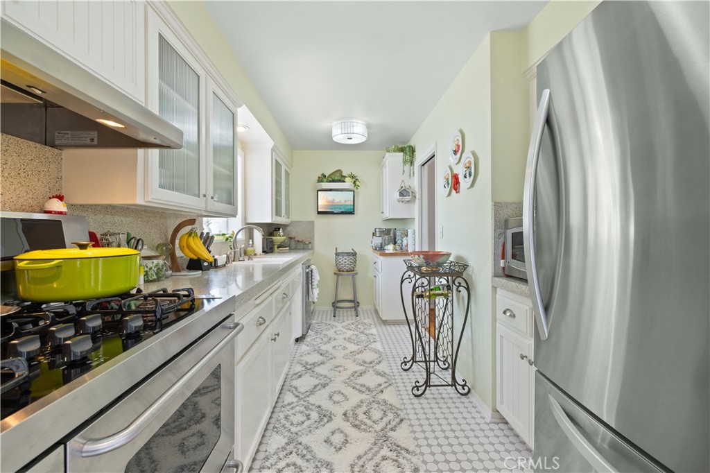 208 W Avenida De Los Lobos Marinos