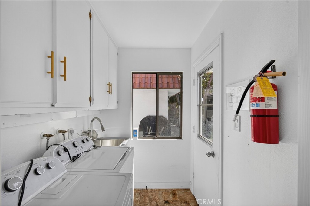 307 E Avenida Cordoba