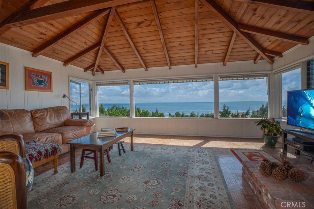 709 Gaviota Drive