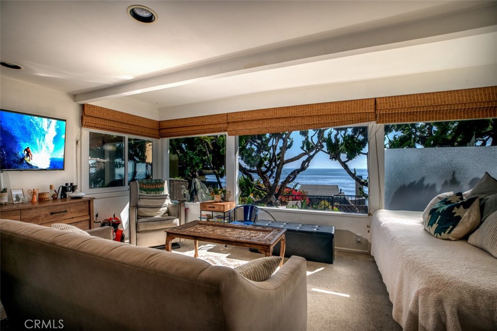 709 Gaviota Drive