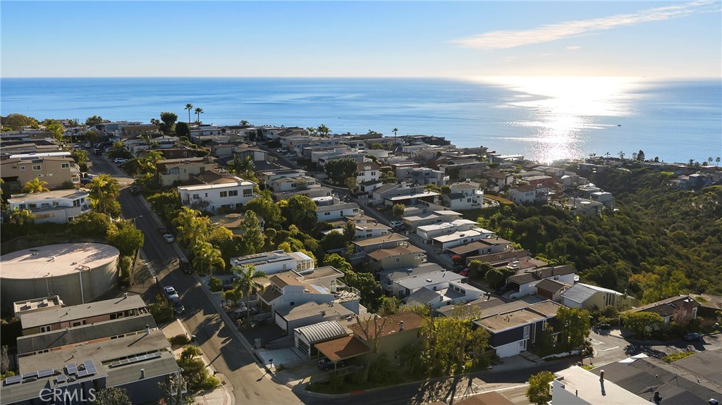 1077 Tia Juana
