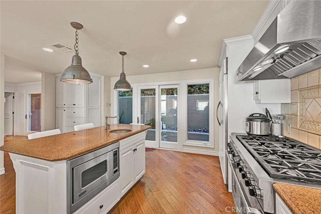 21 N Vista De La Luna