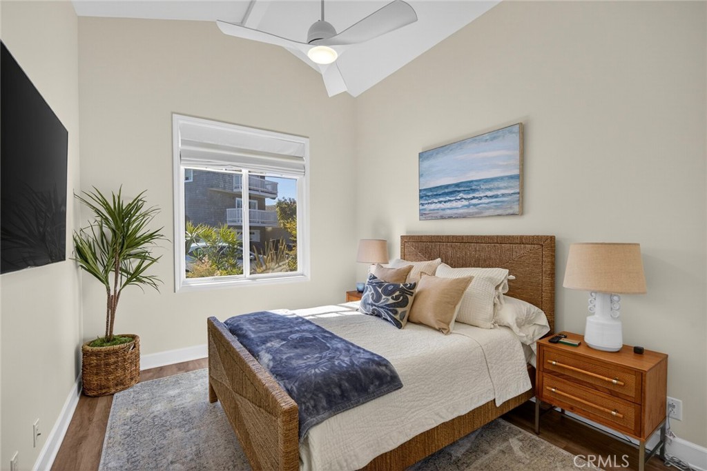 214 Avenida Montalvo 2