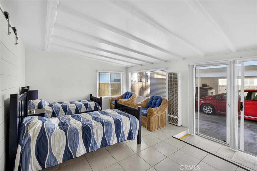 237 Avenida Montalvo A