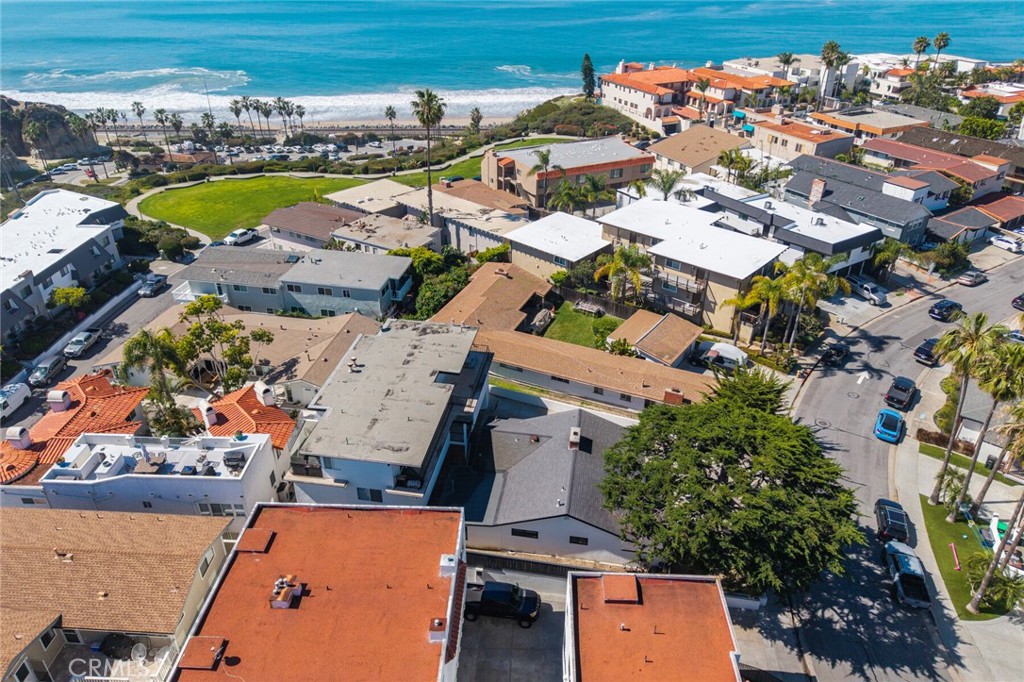 237 Avenida Montalvo A