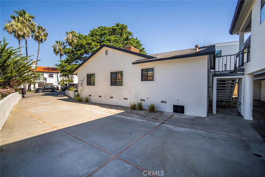 237 Avenida Montalvo A