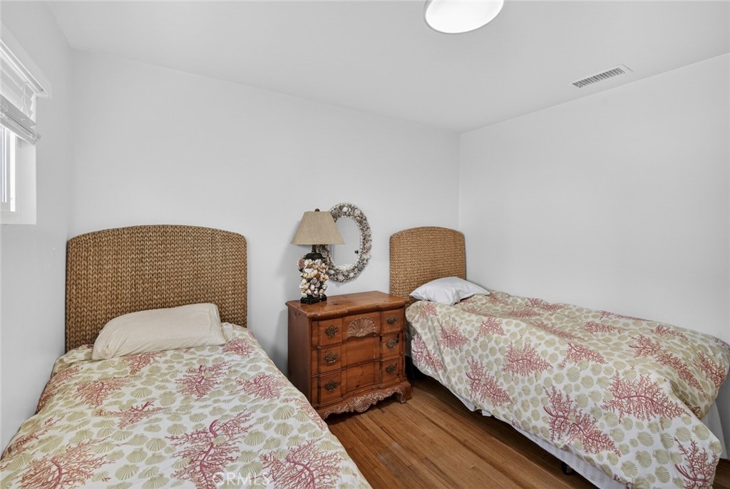 237 Avenida Montalvo A