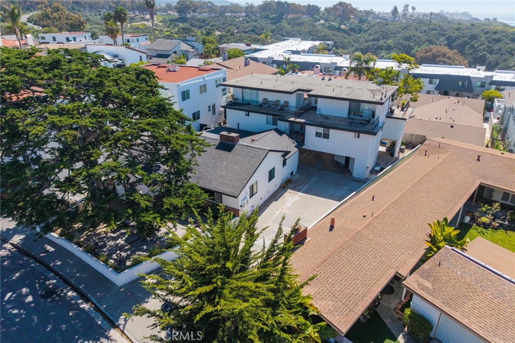 237 Avenida Montalvo A