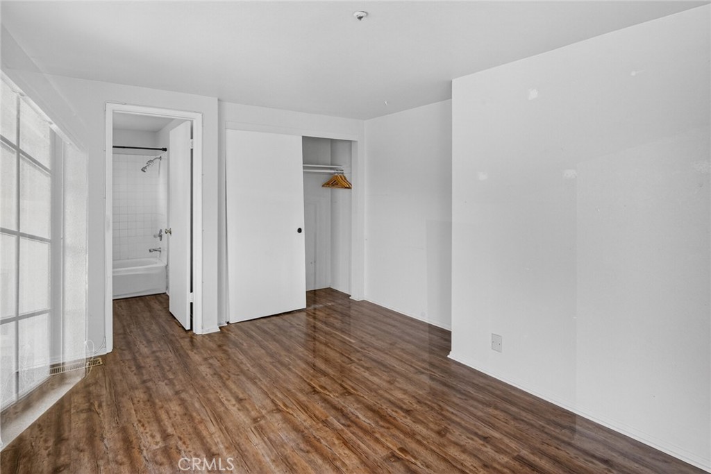 237 Avenida Montalvo B